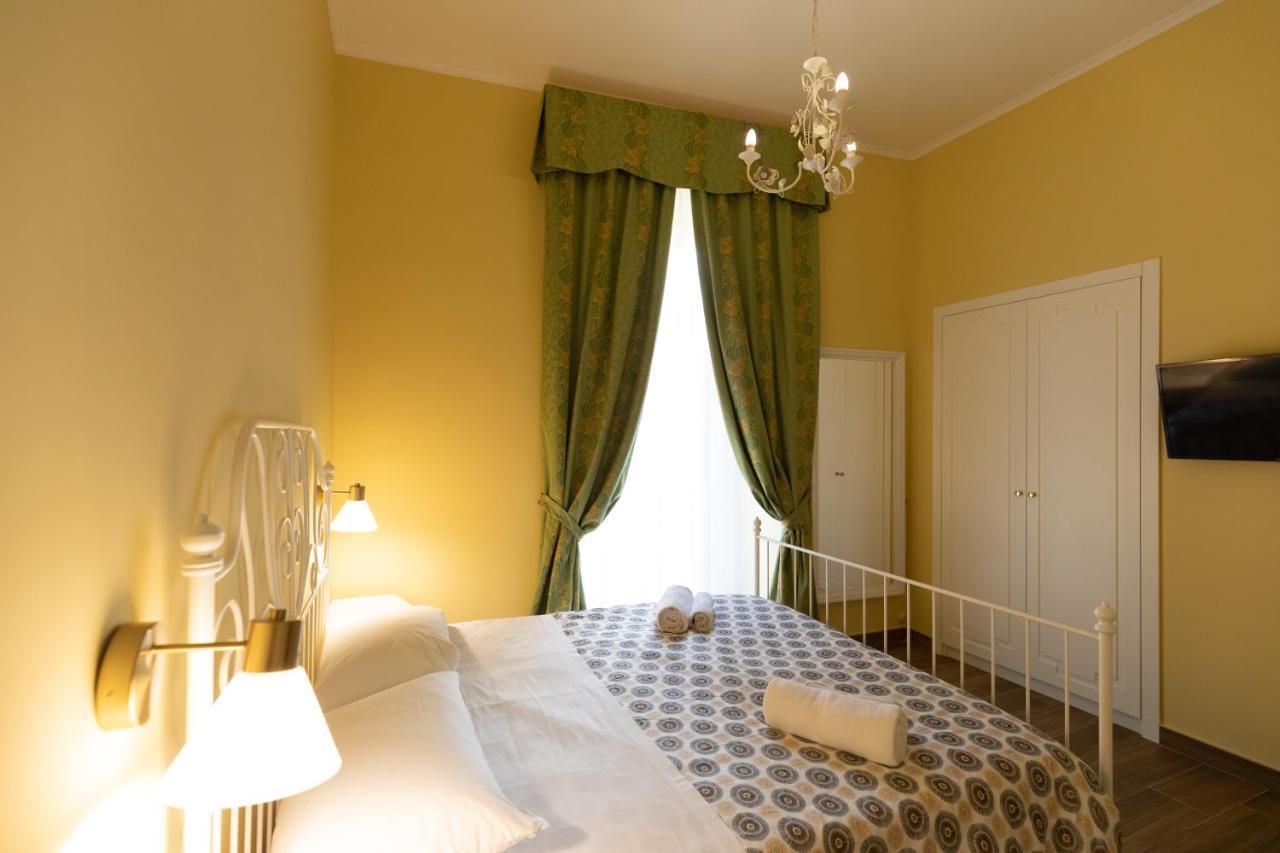 Palazzo Del Principe San Severo 3 Bedrooms & Terrace! Napoli Dış mekan fotoğraf
